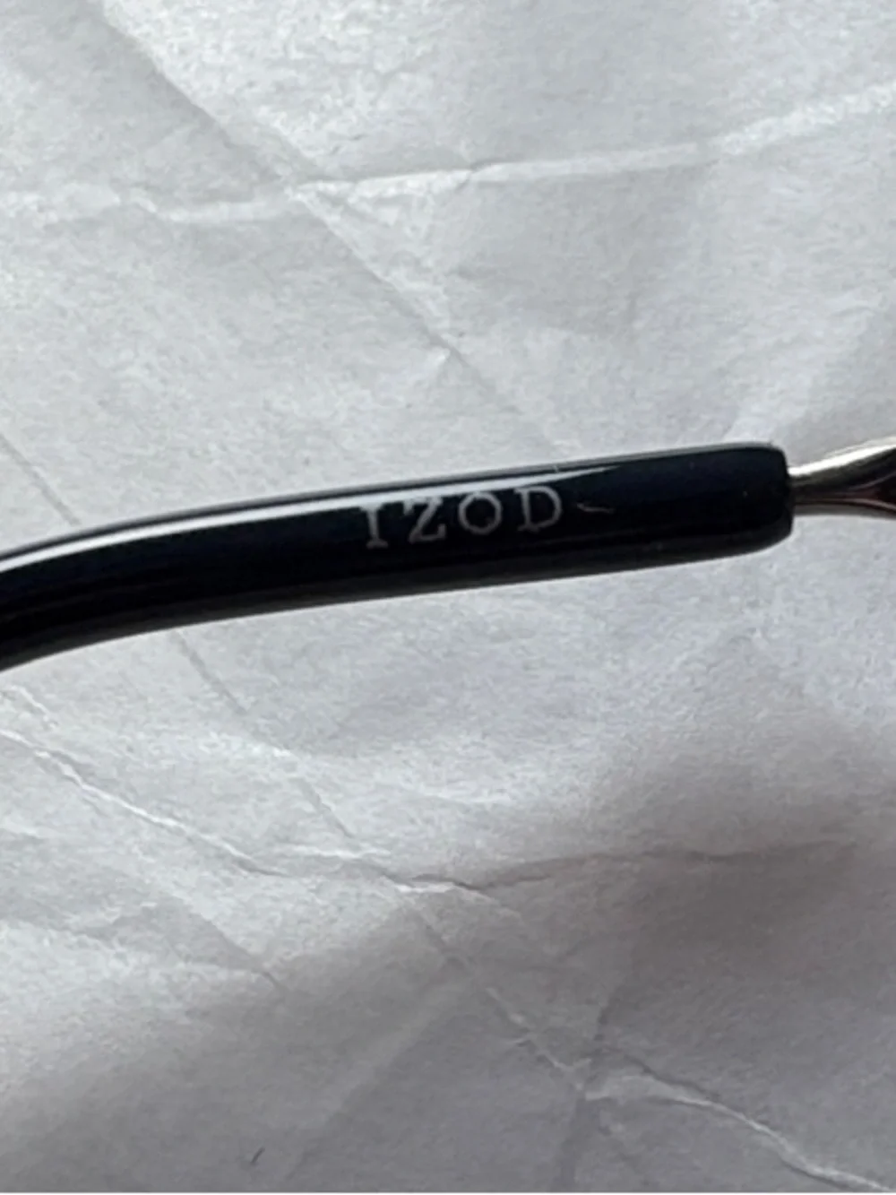 Izod Silver Aviator Sunglasses with Dark Gray lenses IZ165 40